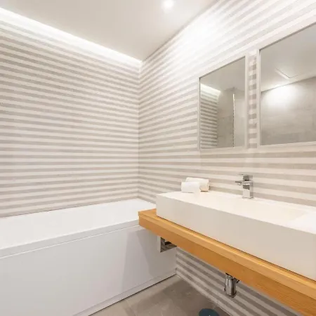 Апартаменты Belvederes A Spacious And Luxury Марбелья