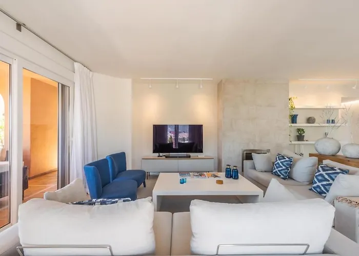 Belvederes A Spacious And Luxury *